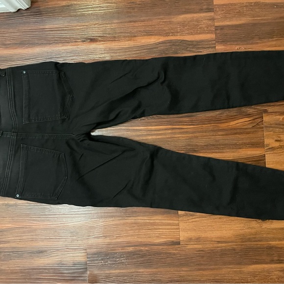 Maurices woman’s black jeans - Picture 2 of 4